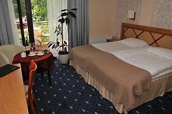 Park Hotel